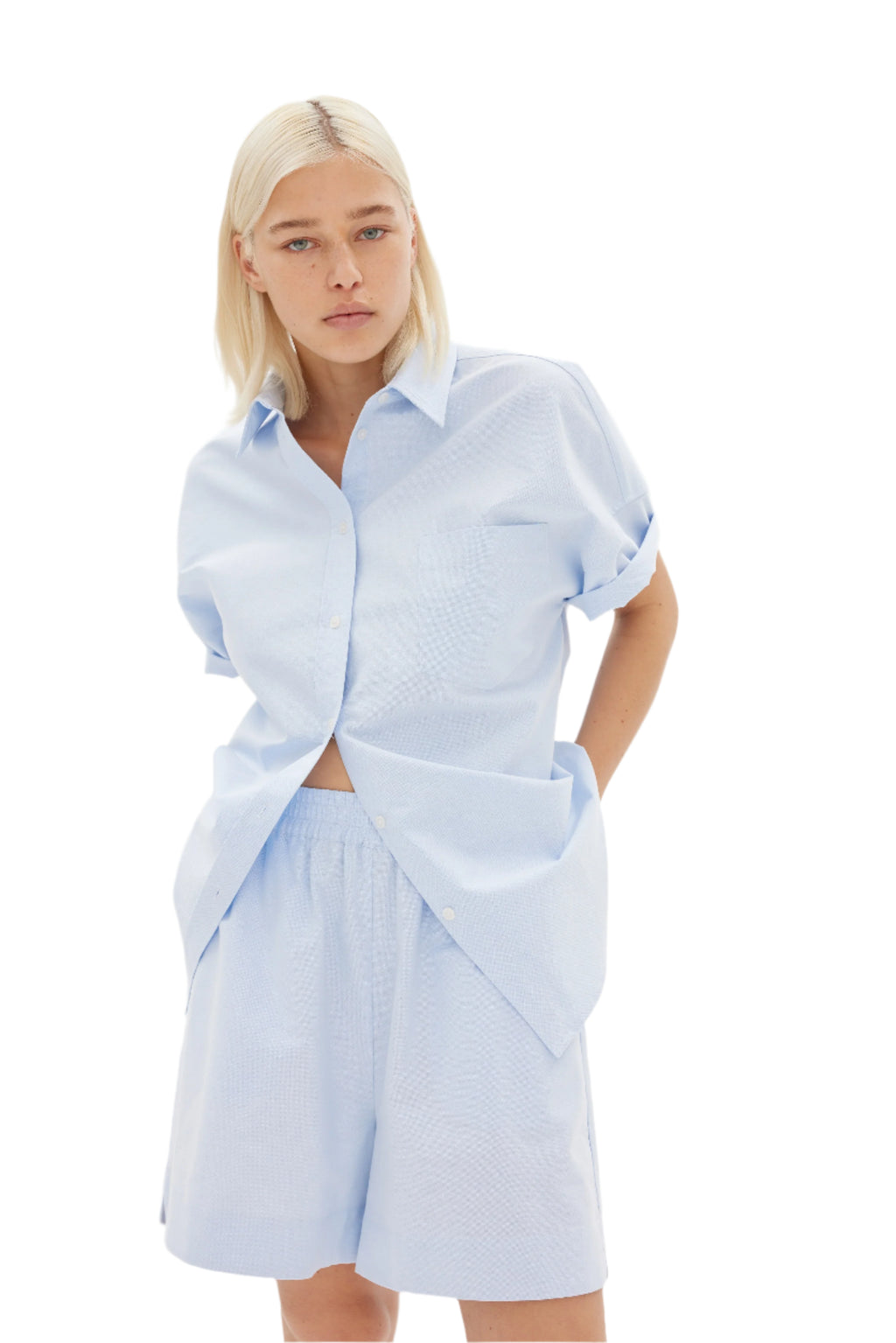 LMND The Chiara Mid Length Short Oxford Blue | Halcyon Atelier