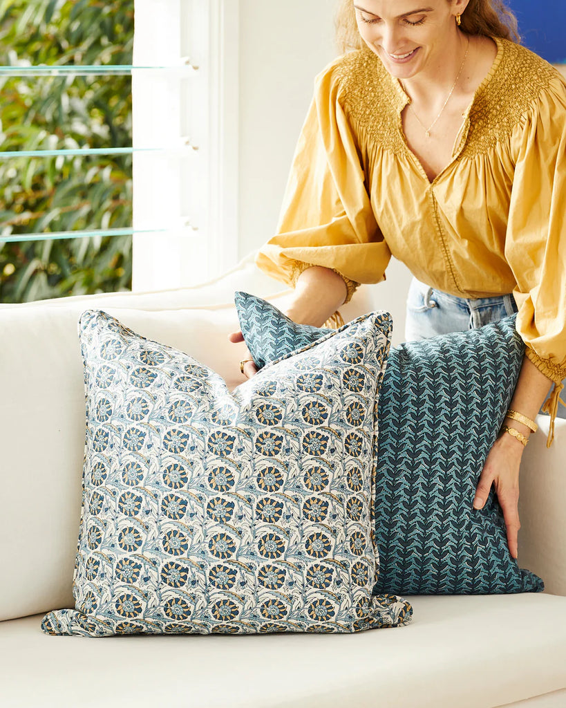 Aswan Azure Linen Cushion Incl. Inner