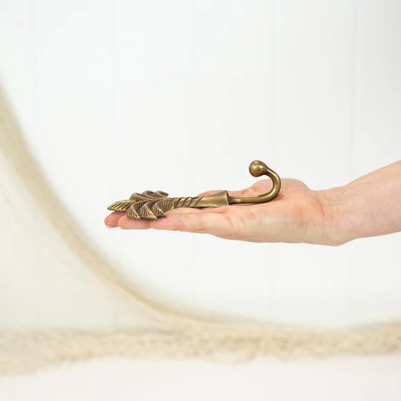 Palm Hook Small - Dark