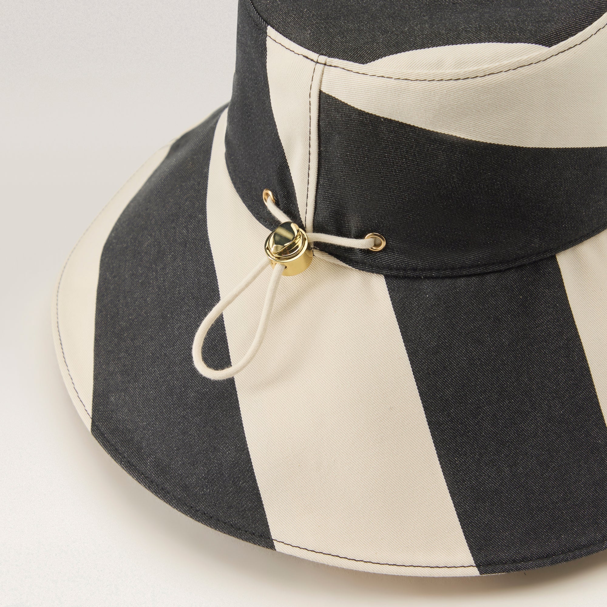 HELEN KAMINSKI Calla Hat Black/Coconut | Halcyon Atelier