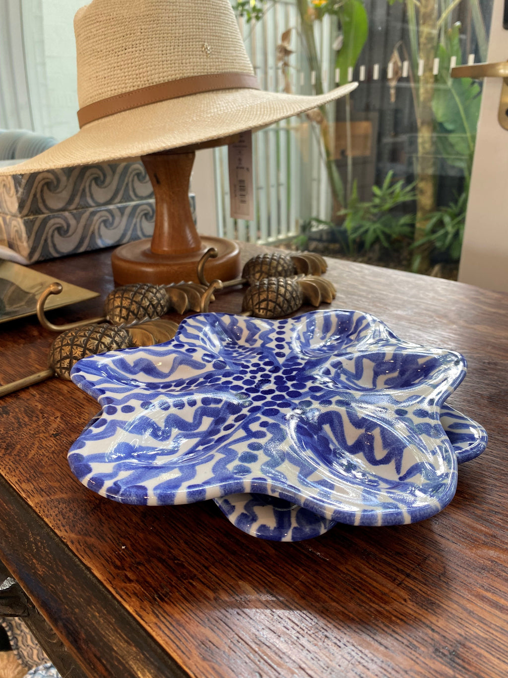 Oyster Dish Ceramic for Lunch and Dinner Parties