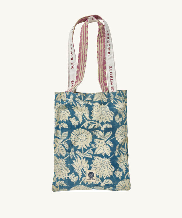 DOING GOODS Lullaby Double Throw in Tote Bag | Halcyon Atelier