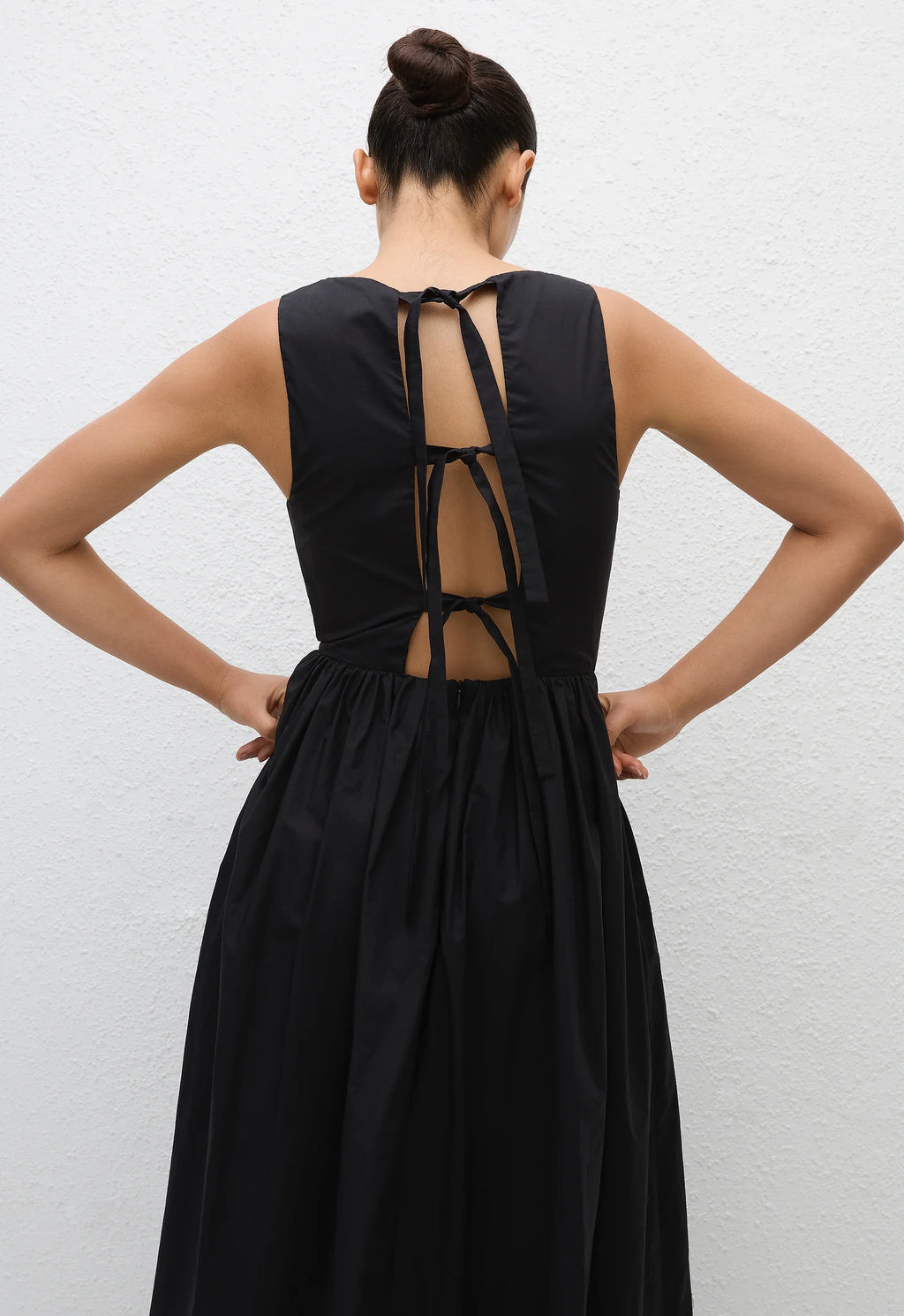 Matteau Tie Back Midi Dress Black | Halcyon Atelier