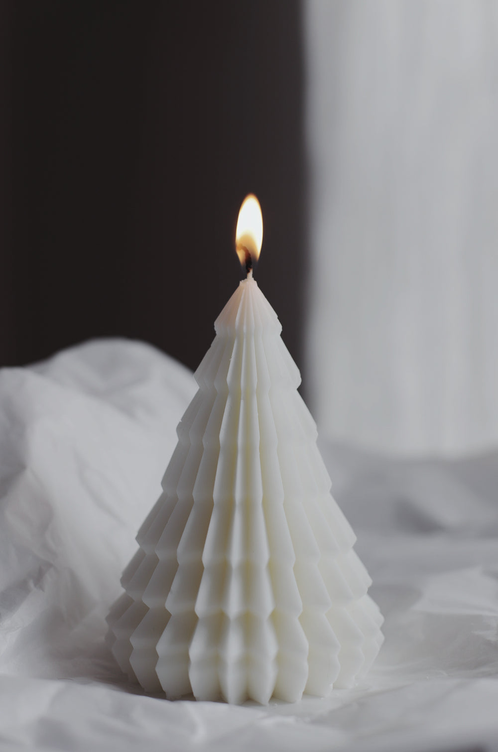 The Billie Christmas Tree Candle