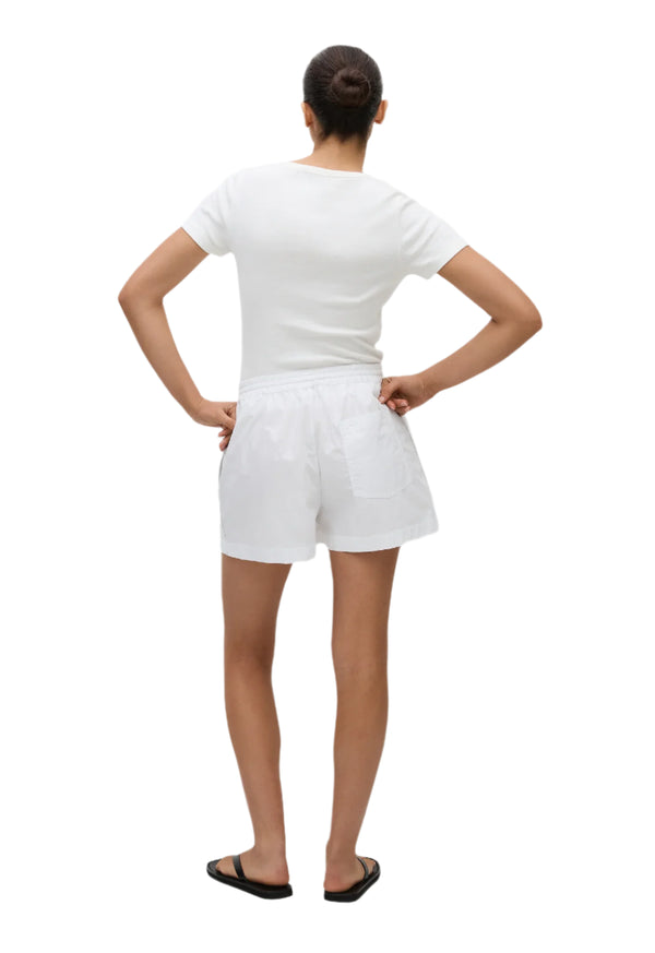 Matteau Relaxed Short White | Halcyon Atelier