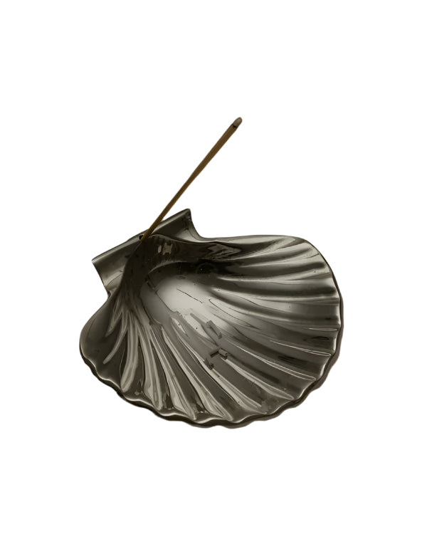 corey_ashford_silver_scallop_incense_holder