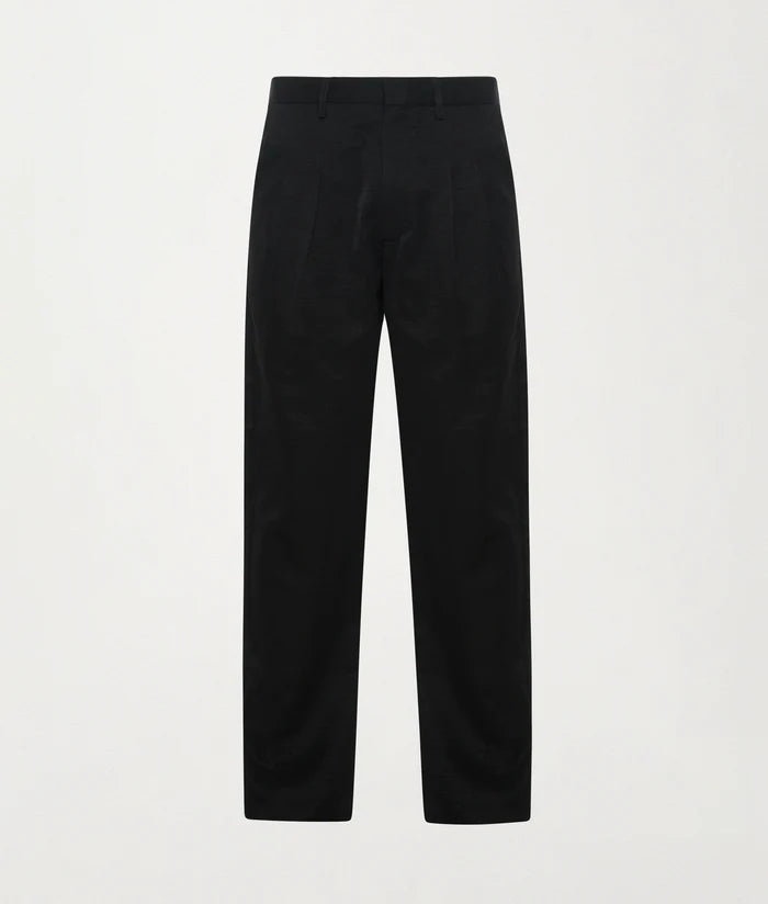 Tailored Travel Trouser